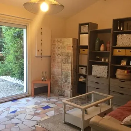 Couette-café Entre Lyon Et Beaujolais Chatillon (Rhone-Alps)